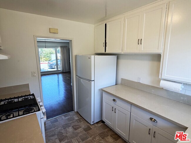 Building Photo - 3901 Sawtelle Blvd