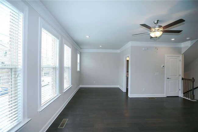 Building Photo - 3145 Quinn Pl