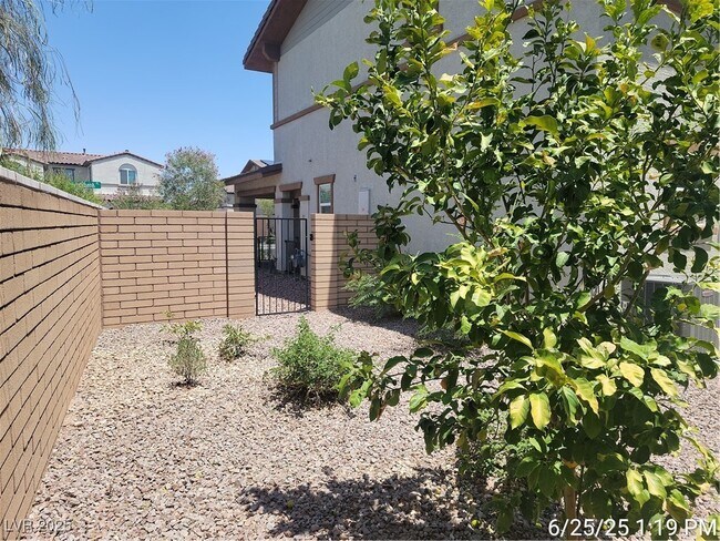 Building Photo - 338 Brockbank Pl