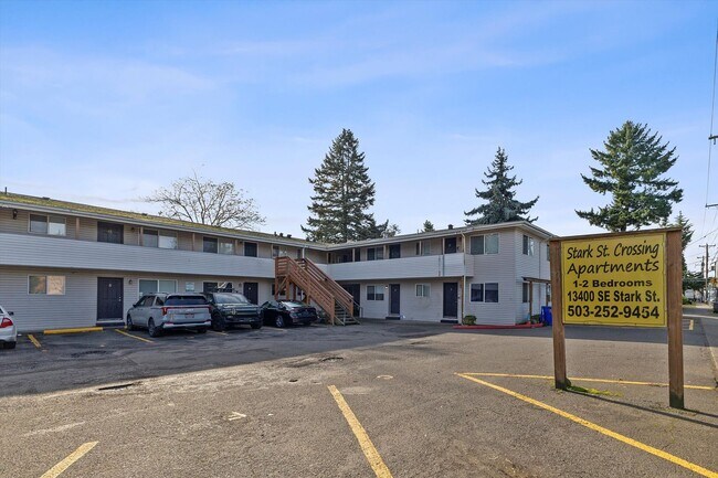 Interior Photo - Stark Street Crossing