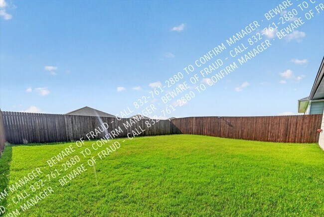 Building Photo - 6111 Shearwater Rd