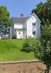 Building Photo - 608 1/2 Galloway St.