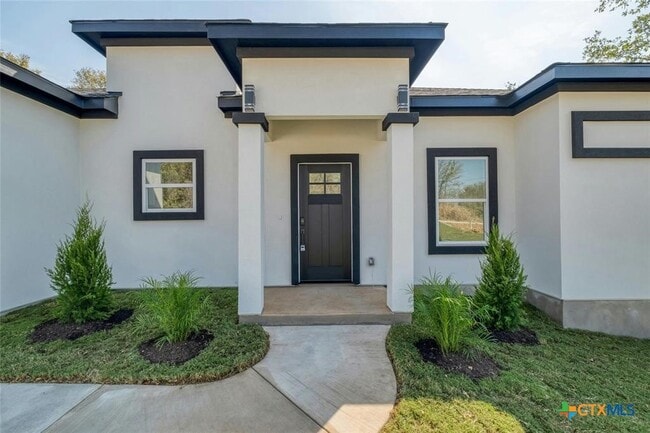 Building Photo - 121 Diamond Head Dr