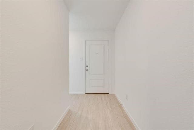 Building Photo - 1225 Falcon Hts Dr