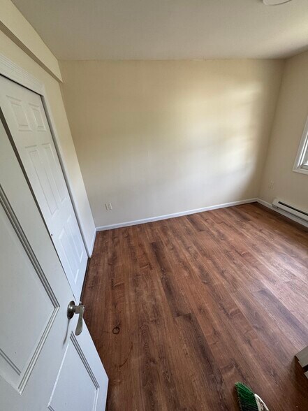 Building Photo - 35 Highland Ave