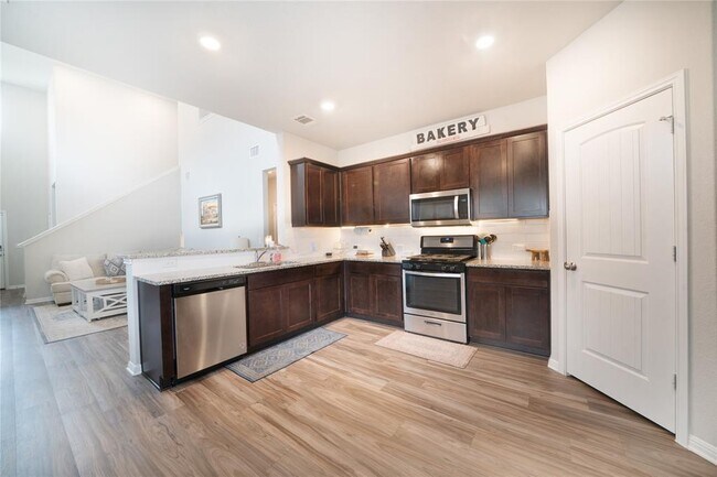 Building Photo - 1228 Vogel Dr
