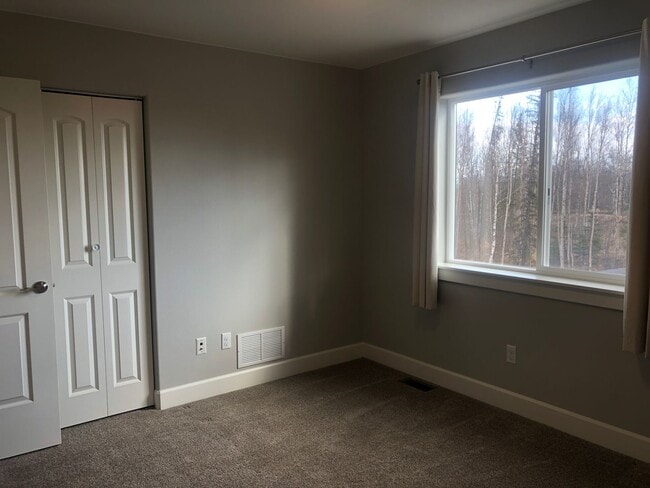 Building Photo - 222 W Celtic Cir