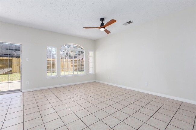 Building Photo - 5442 Garden Village Dr