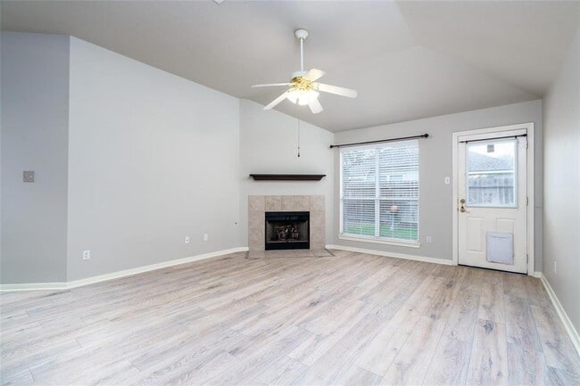 Building Photo - 15418 Forest Creek Farms Dr