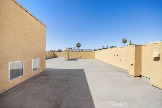Building Photo - 12841 Bloomfield St