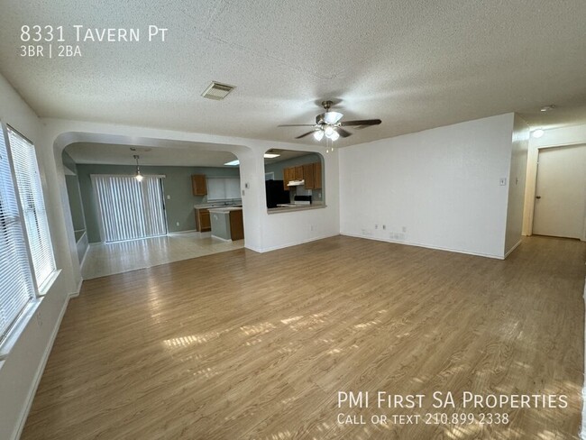 Building Photo - 3 bedrooms and 2 bathrooms house ready to ...