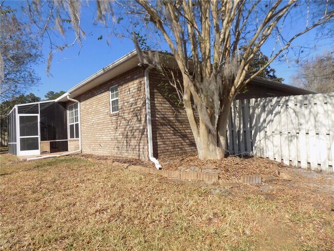 Building Photo - 11903 NW 9th Rd