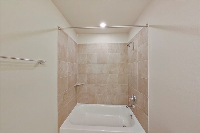 Building Photo - 6634 Bridge Mountain Trl