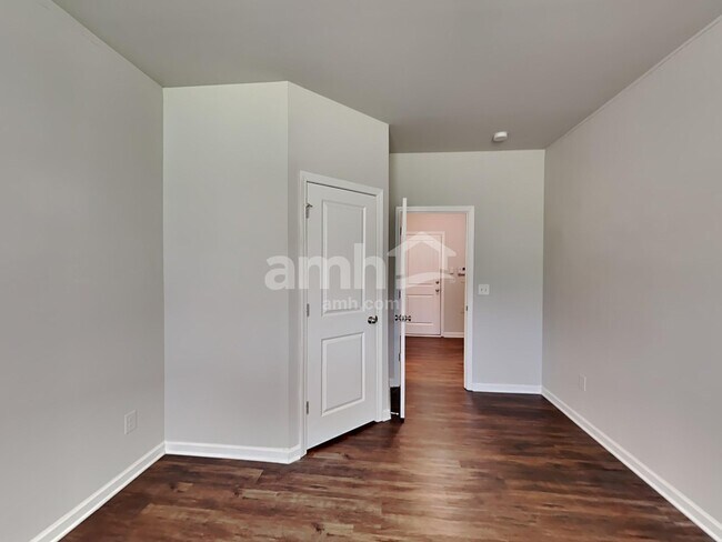 Building Photo - 3876 Woodoats Cir