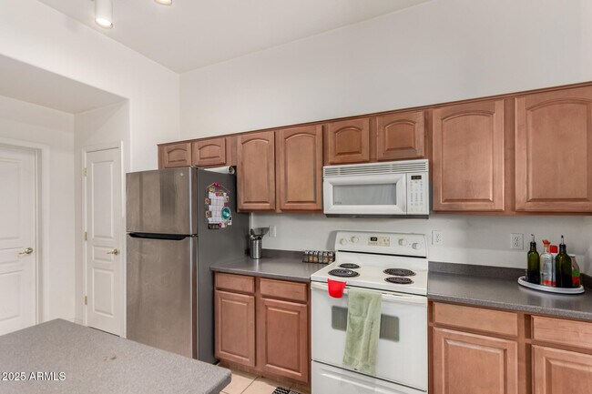 Building Photo - 1477 W Marlin Dr