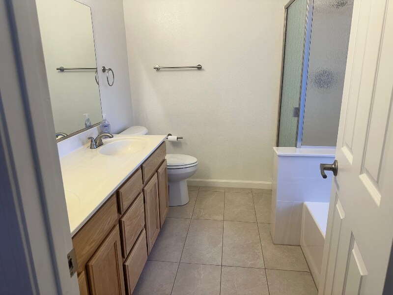 Building Photo - 1060 W Paseo Way