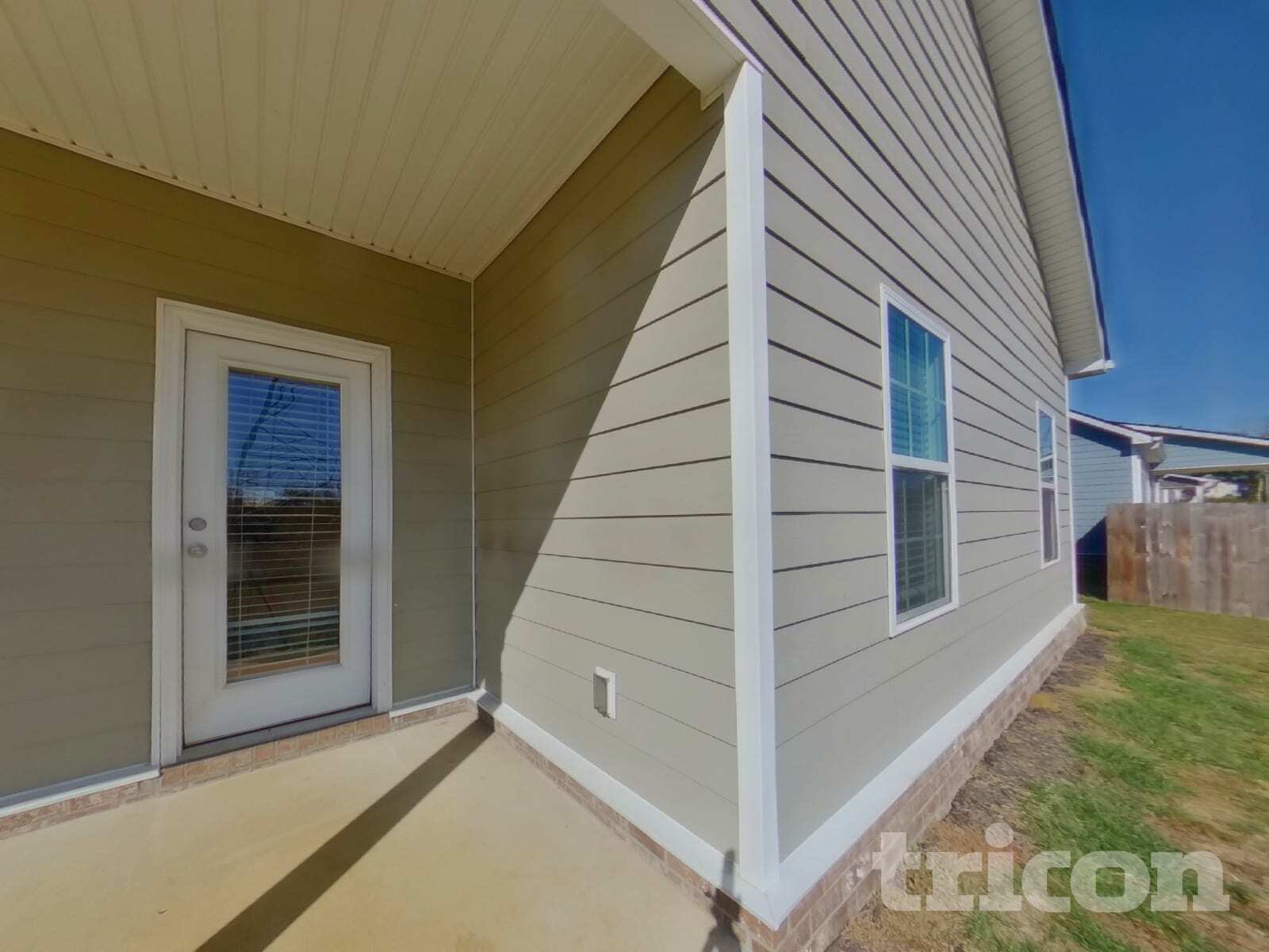 Building Photo - 1016 Cyril Dr
