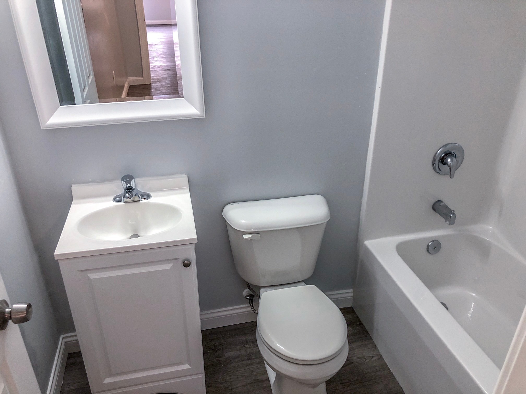 Bathroom - 7 N Miami St