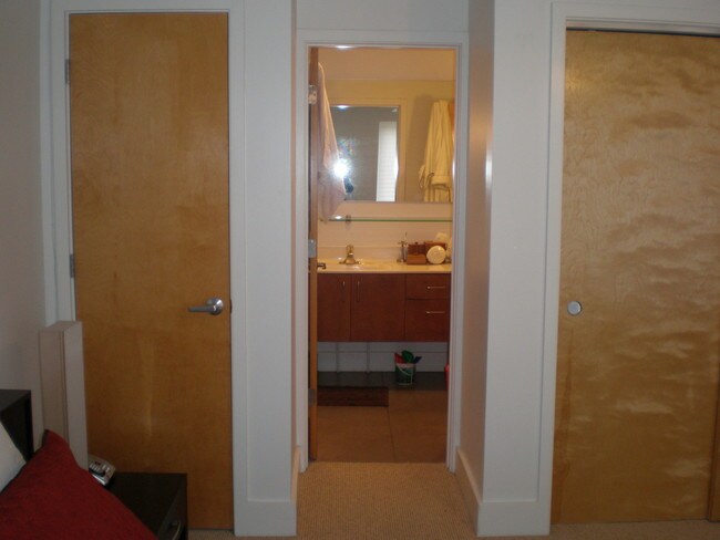 Master Bedroom - 2946 Cherry St