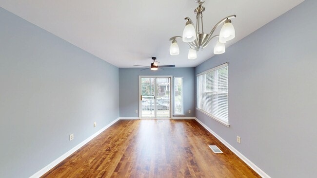 Building Photo - 2 bed/2 bath NoDa 2 story for lease