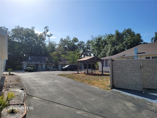 Building Photo - 2241 Euclid Ave