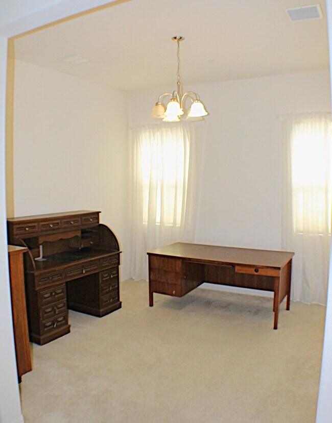 Building Photo - Welcome to Resort-Style Living at Four Sea...