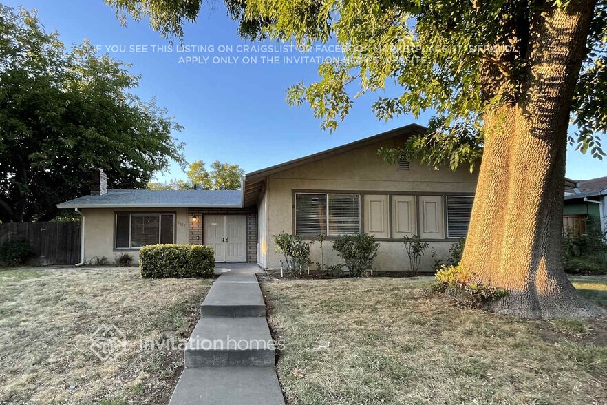 Primary Photo - 6527 Bremen Dr