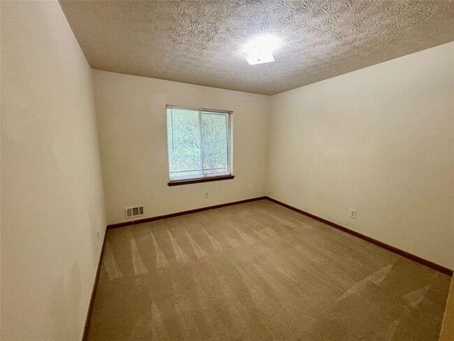 Building Photo - 358 Bradley Woods Ct NW