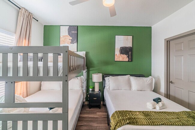 Building Photo - 9600 W Georgia Ave