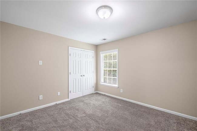 Building Photo - 1346 Dukes Creek Dr