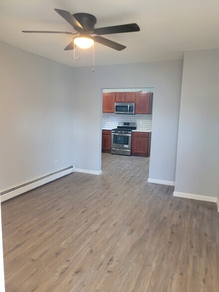 Building Photo - 123 Carnegie Pl