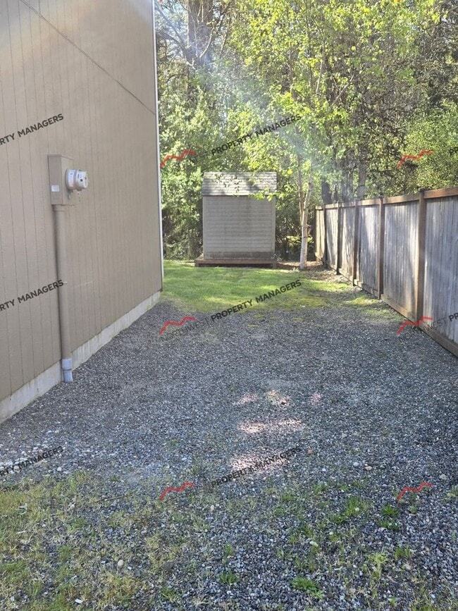 Building Photo - STATUS-AVAILABLE- |R16| $2450