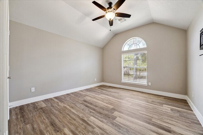 Building Photo - 16523 E Canterra Cir