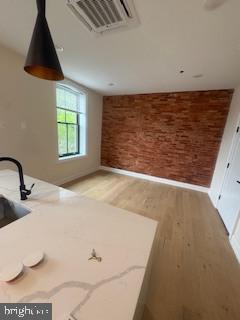 Building Photo - 649 N 15th St