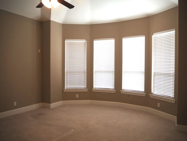 Building Photo - 2007 Greenvine Cir