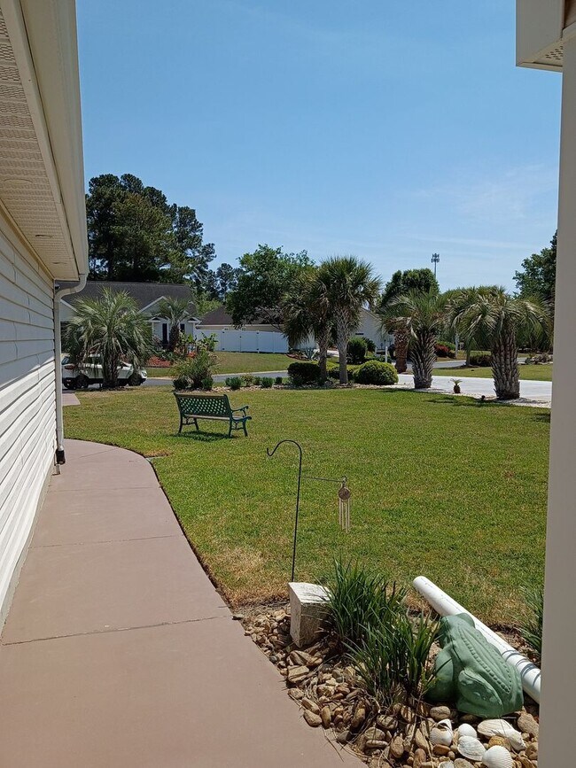 Building Photo - BRIDGEPORT