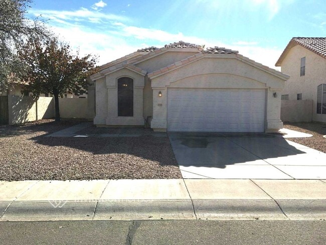 Building Photo - 9733 W Tonopah Dr