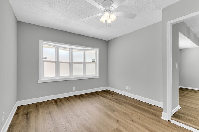 Building Photo - Location, Space and convenience at this adorable home.