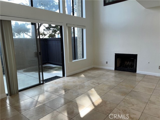 Building Photo - 3633 Cottonwood Cir