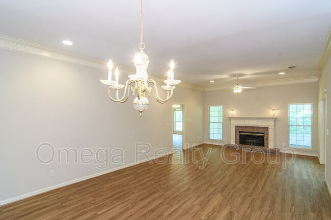 Building Photo - 4608 Fairfax Ct