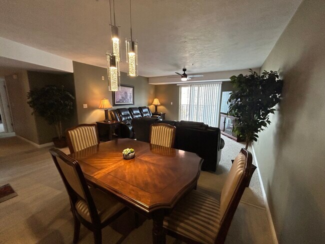 Primary Photo - 1195 Privet Dr