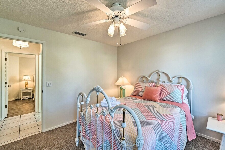 Building Photo - 5125 39th St W