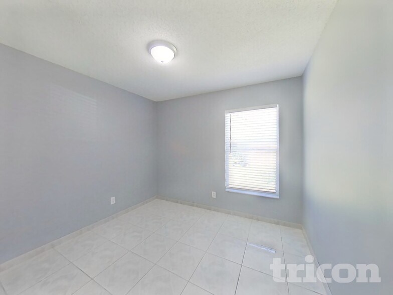 Building Photo - 441 Briar Bay Cir