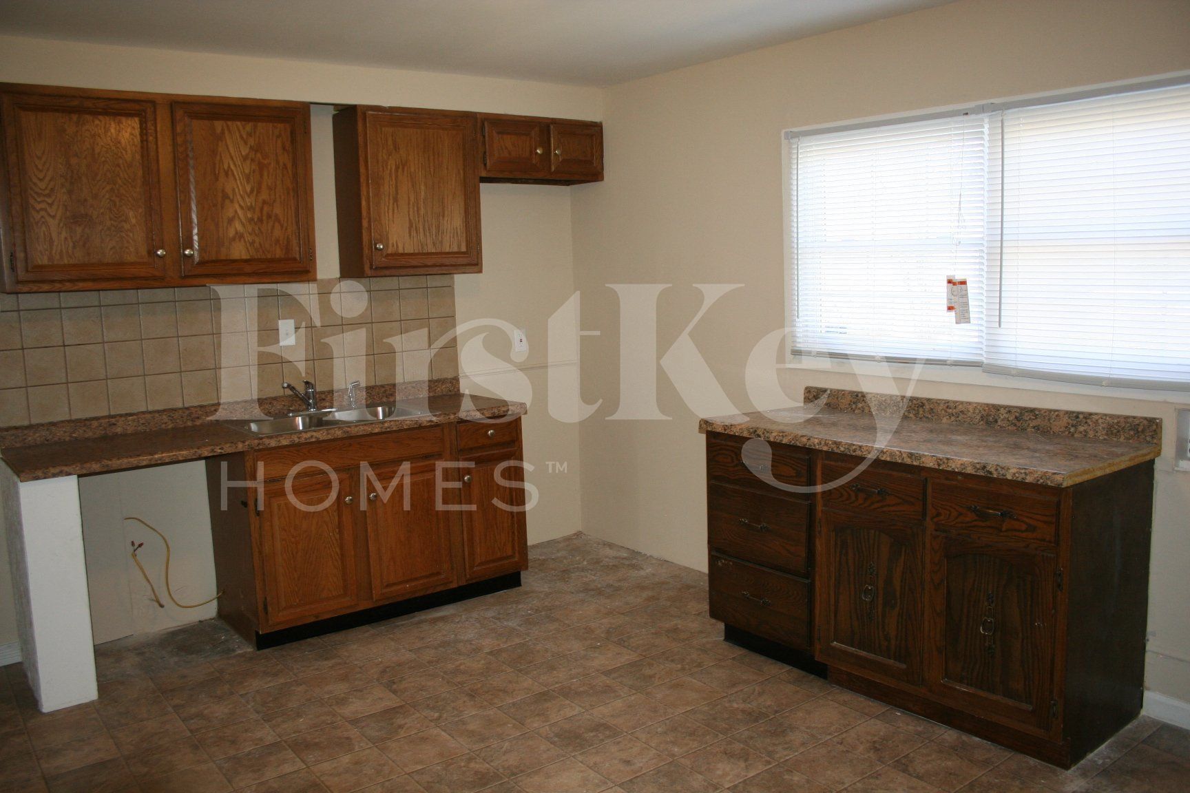 Building Photo - 9538 E 39th St