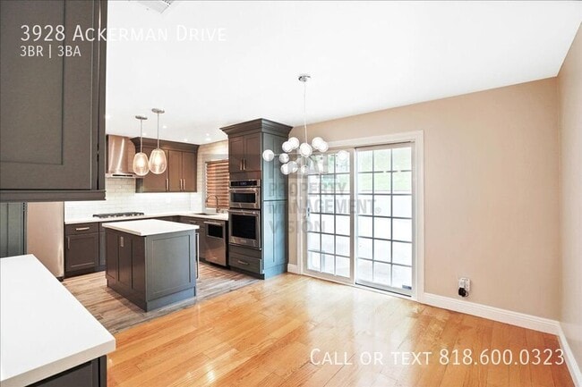 Building Photo - 3928 Ackerman Dr