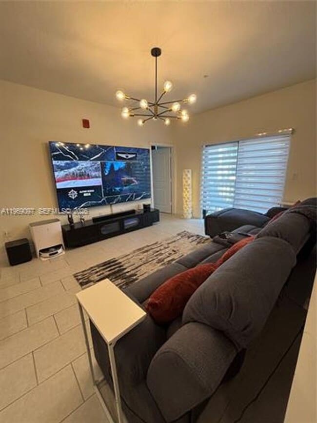 Building Photo - 8167 NW 41st St