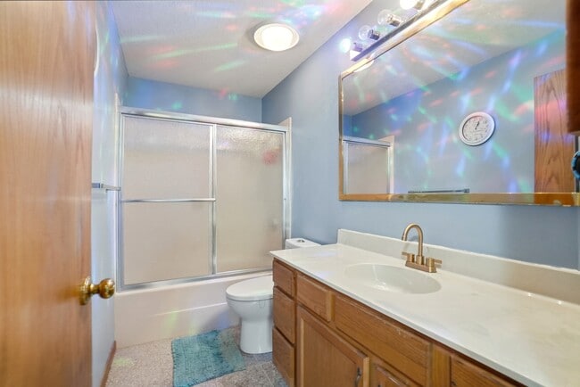 Building Photo - 408 California Ave