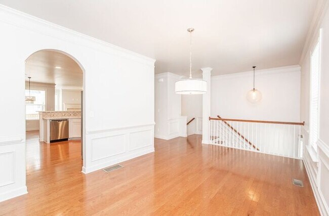 Building Photo - 2069 Cobblestone Cir NE