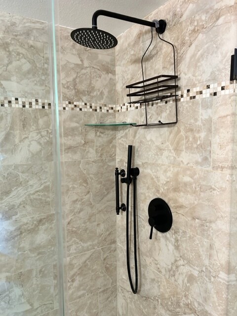 Building Photo - 17914 Magnolia Blvd