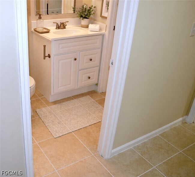 Building Photo - 13621 Eagle Ridge Dr